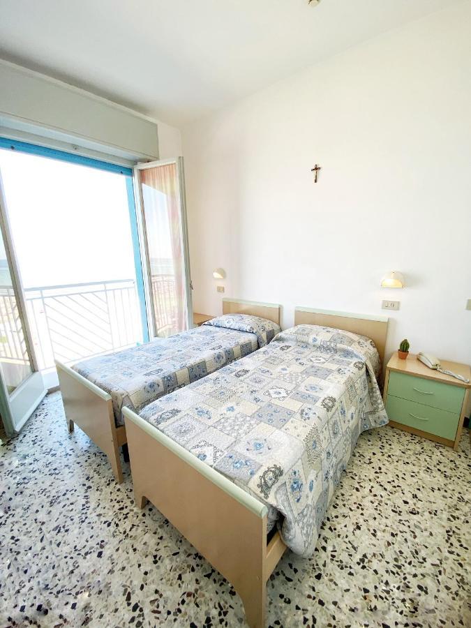 Hotel Dinarica ماروتّا المظهر الخارجي الصورة