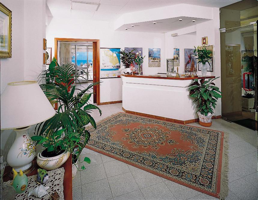 Hotel Dinarica ماروتّا المظهر الخارجي الصورة