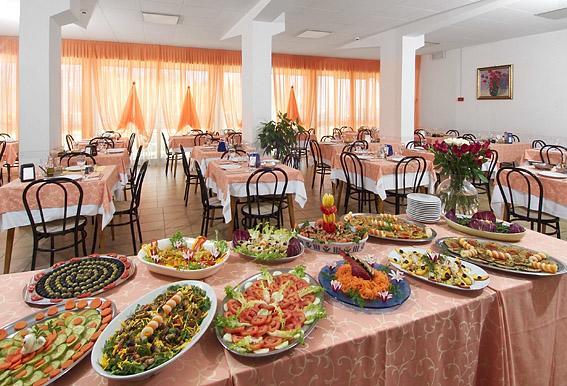 Hotel Dinarica ماروتّا المظهر الخارجي الصورة